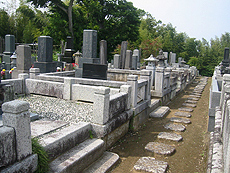 光円寺墓地
